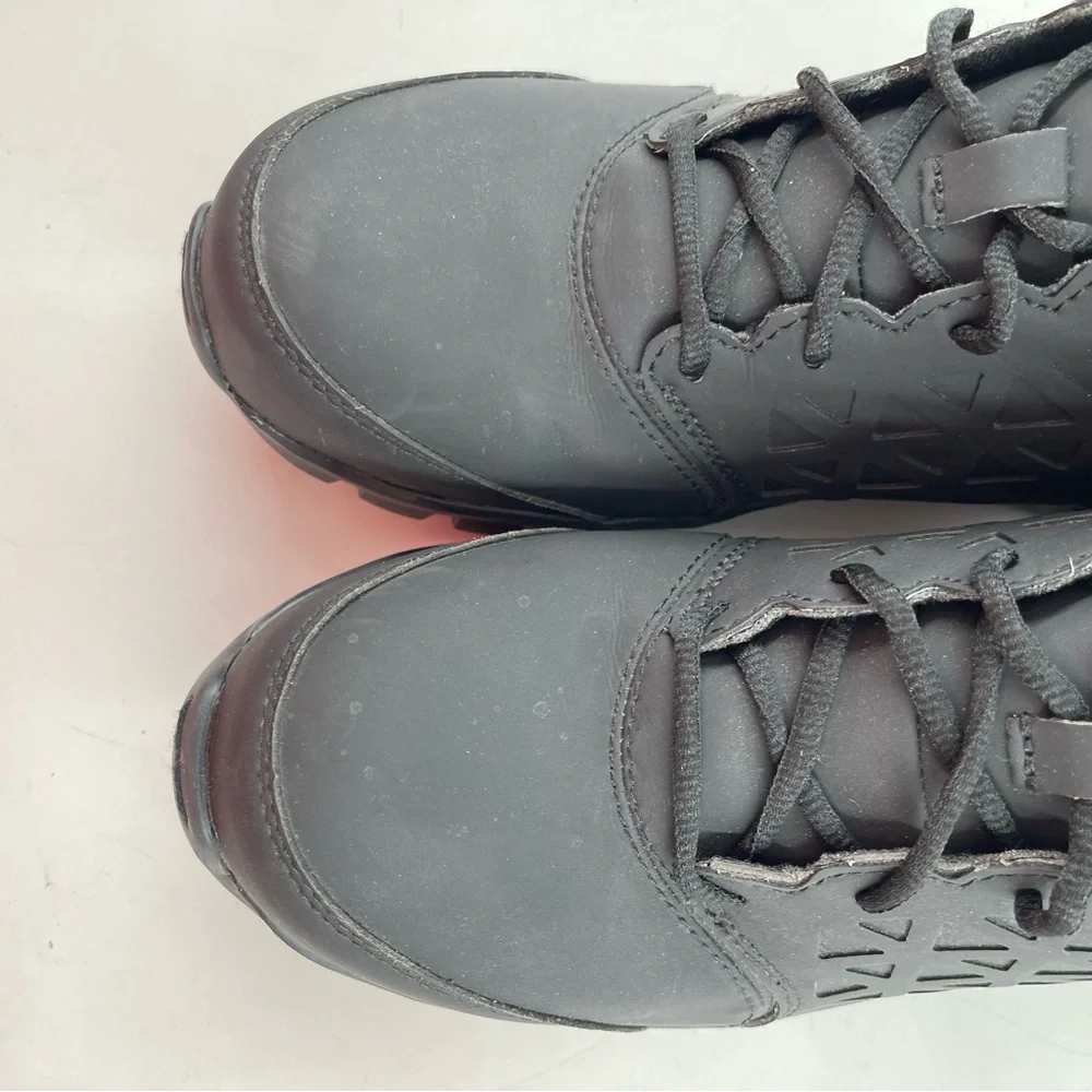 New Reebok Black Men's Work Shoes 9